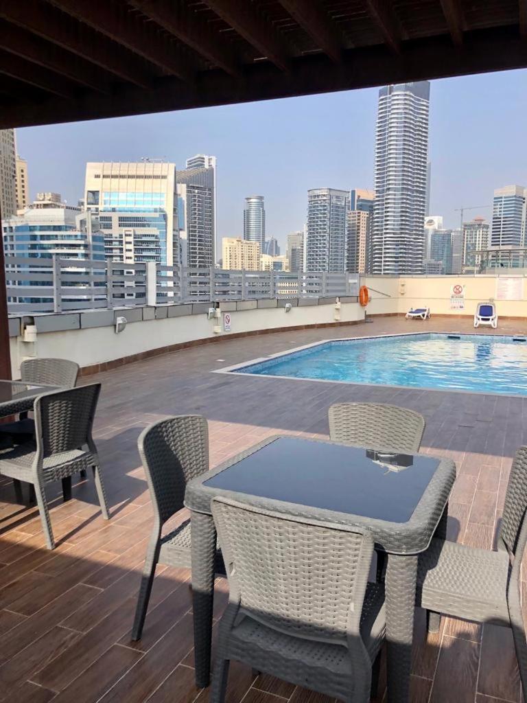 Wonderful Two Bed Room With Full Marina View Dubái Exterior foto