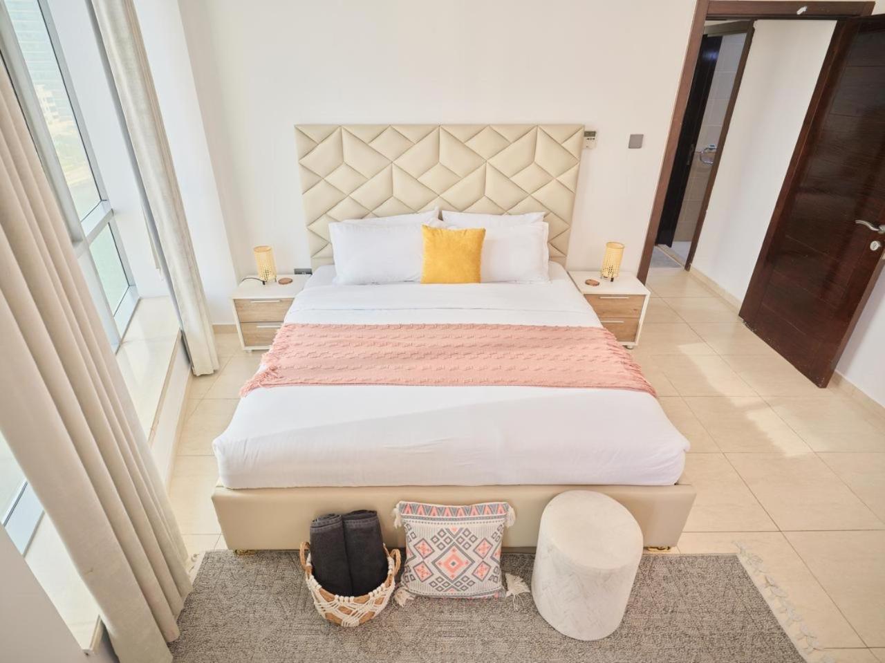 Wonderful Two Bed Room With Full Marina View Dubái Exterior foto
