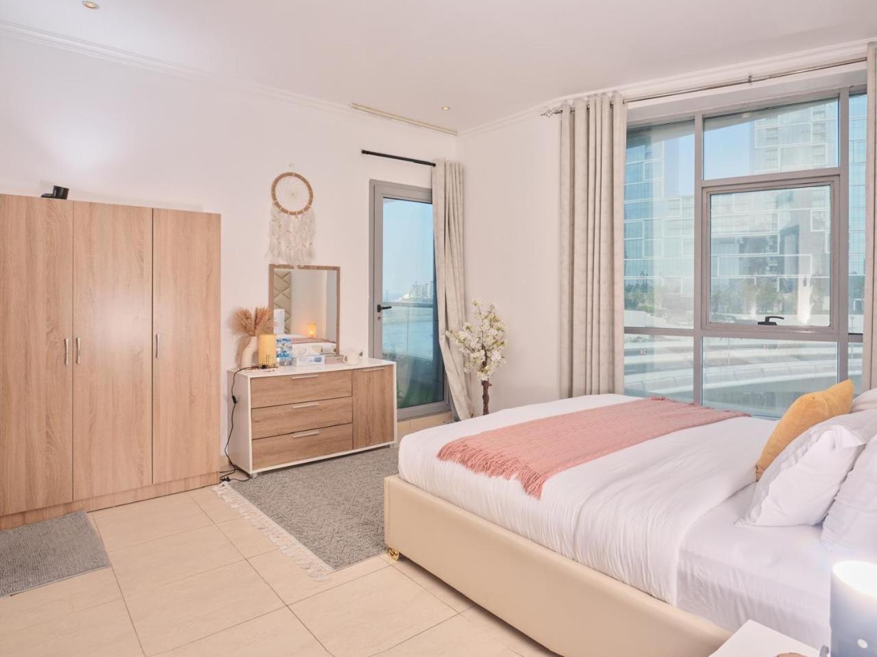 Wonderful Two Bed Room With Full Marina View Dubái Exterior foto